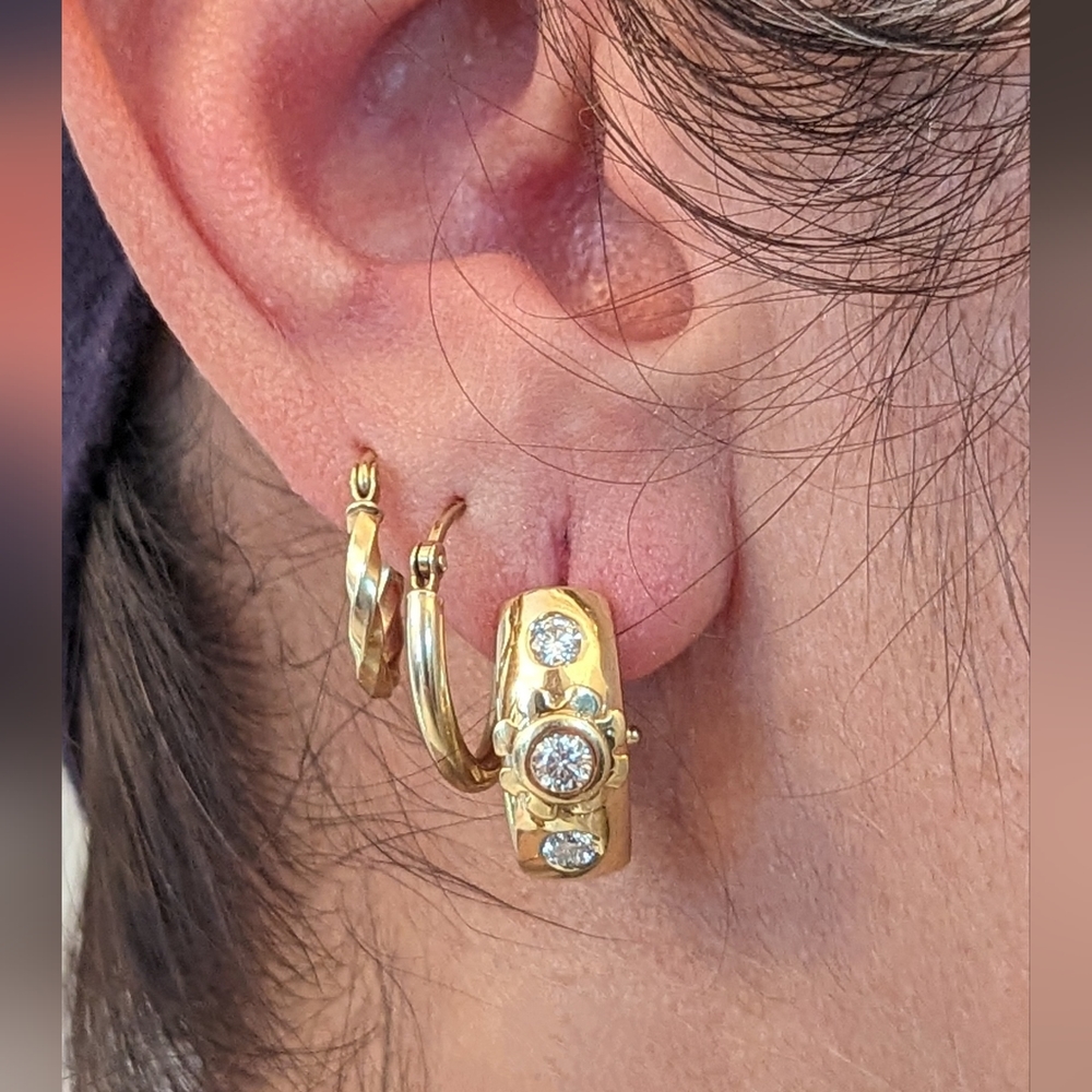 Gorgeous  Solid 14K Gold and Diamond Omega  Earrings